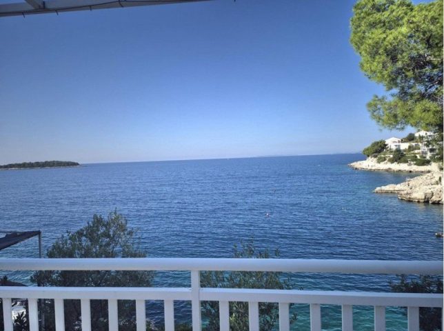 Hotel zu verkaufen 143 m² – Primošten