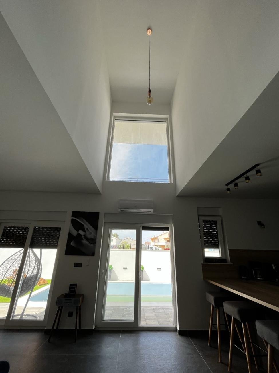 Casa In vendita - Šibensko-kninska Vodice