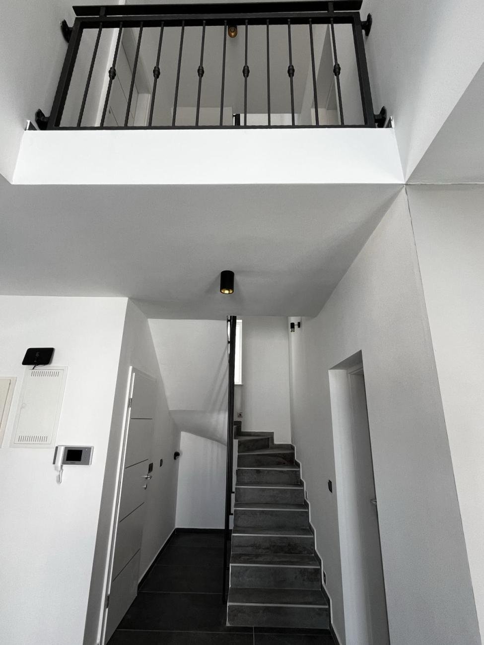 Casa In vendita - Šibensko-kninska Vodice