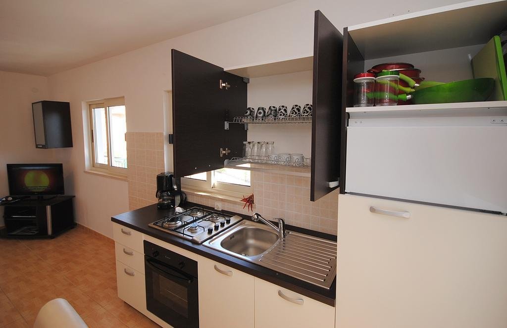 Hotel For sale - Splitsko-dalmatinska Marina