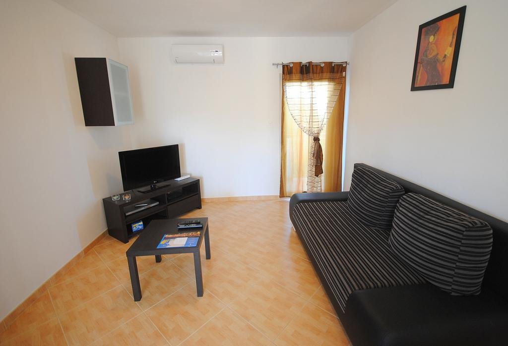 Hotel For sale - Splitsko-dalmatinska Marina
