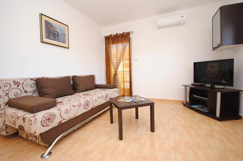 Hotel For sale - Splitsko-dalmatinska Marina
