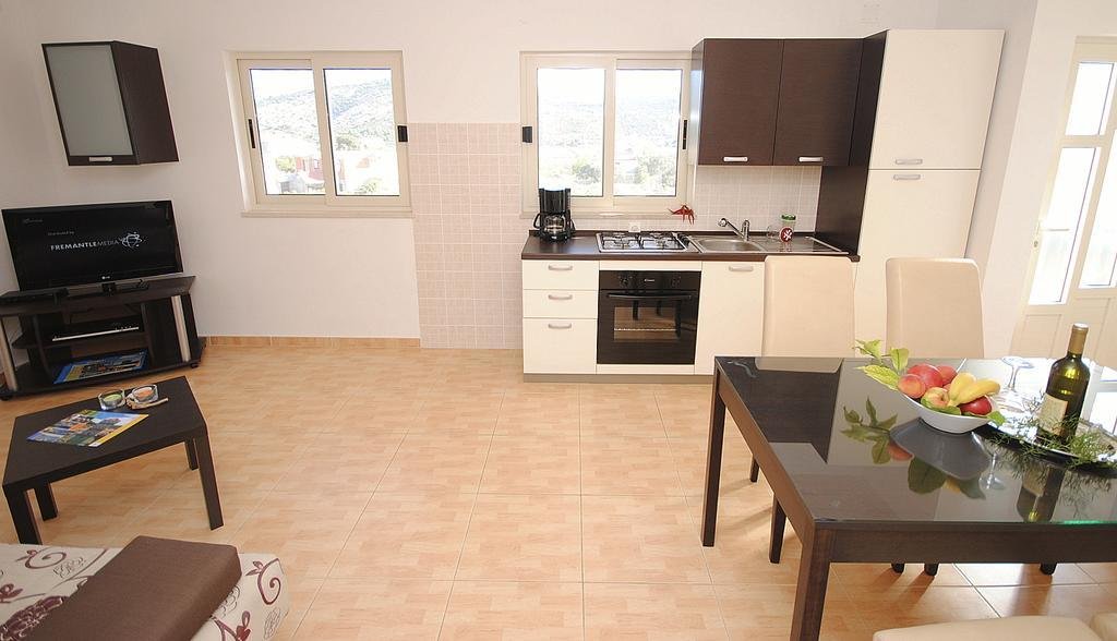 Hotel For sale - Splitsko-dalmatinska Marina