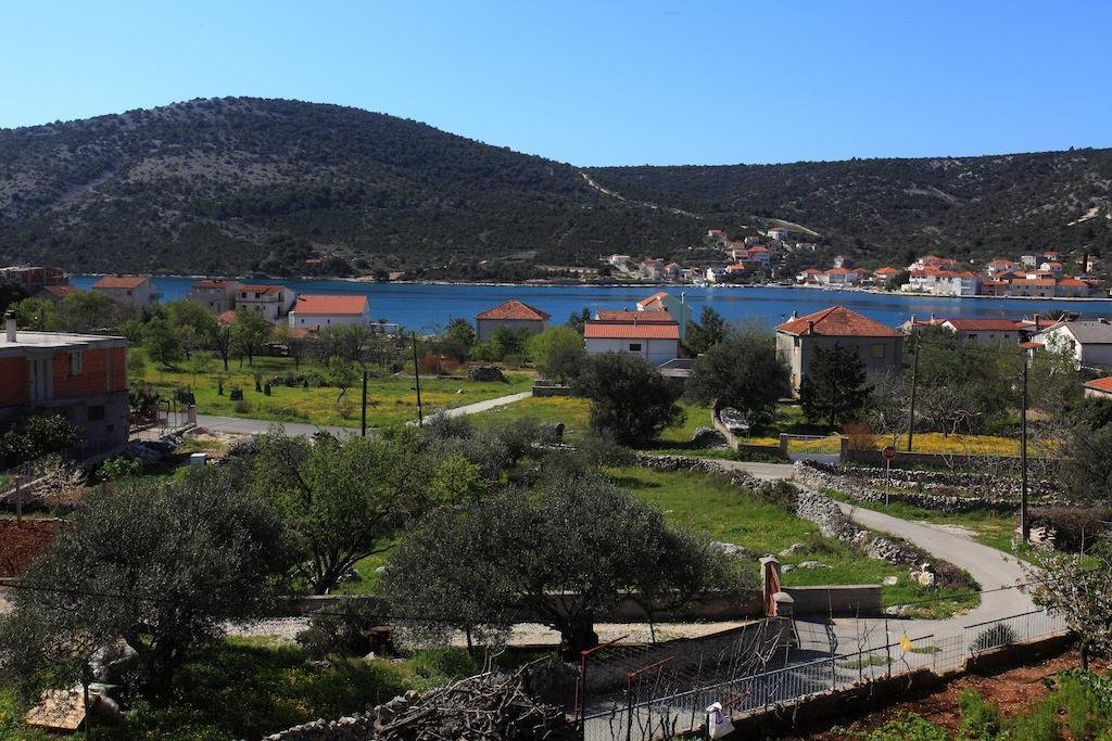 Hotel For sale - Splitsko-dalmatinska Marina