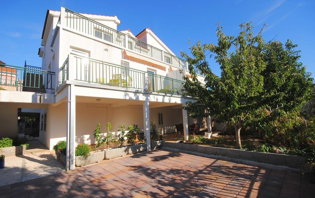Hotel For sale - Splitsko-dalmatinska Marina