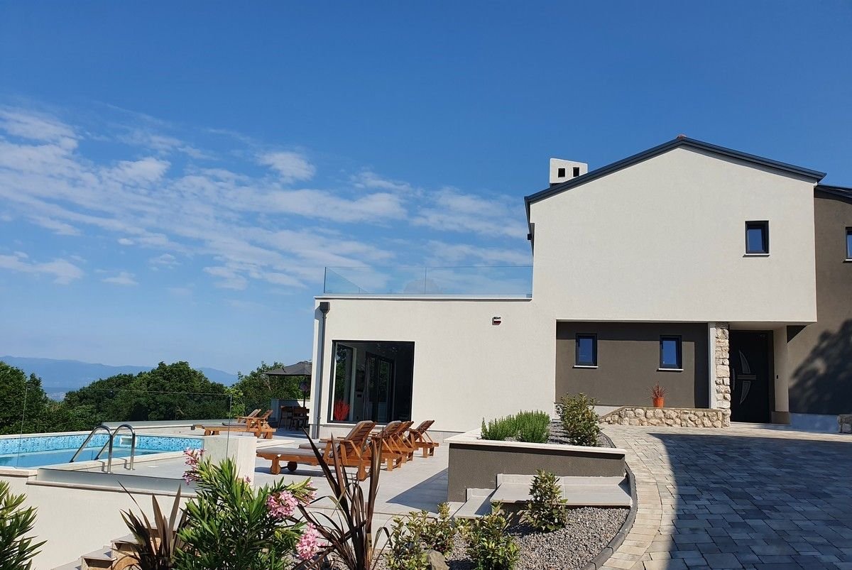 Haus Zu verkaufen - Primorsko-goranska Kostrena