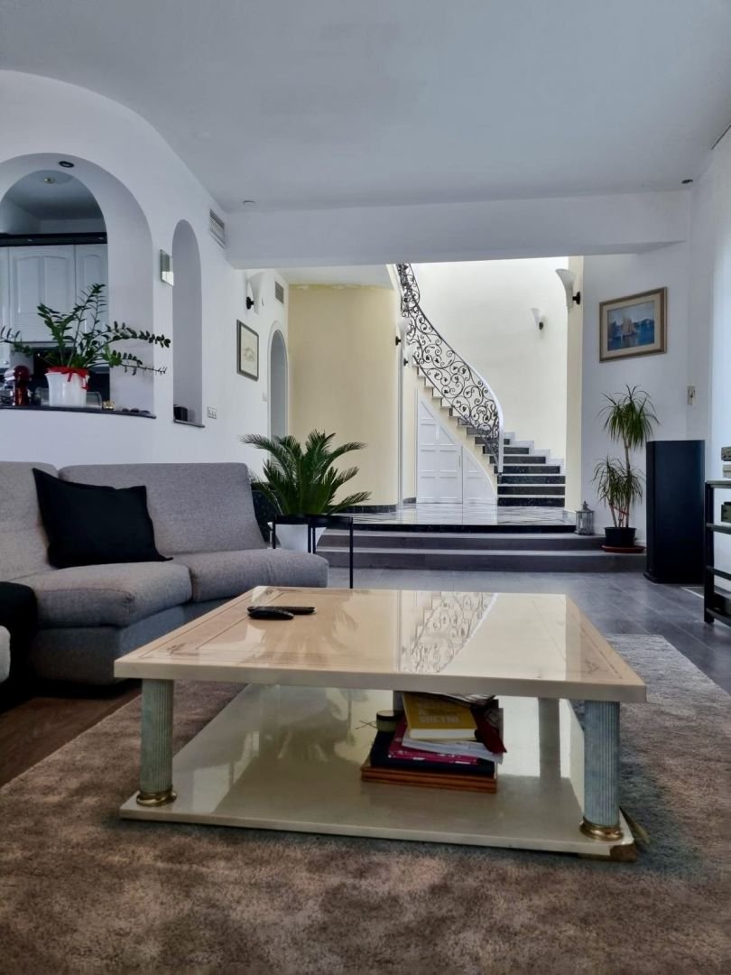 Maison À vendre - Grad Zagreb Maksimir