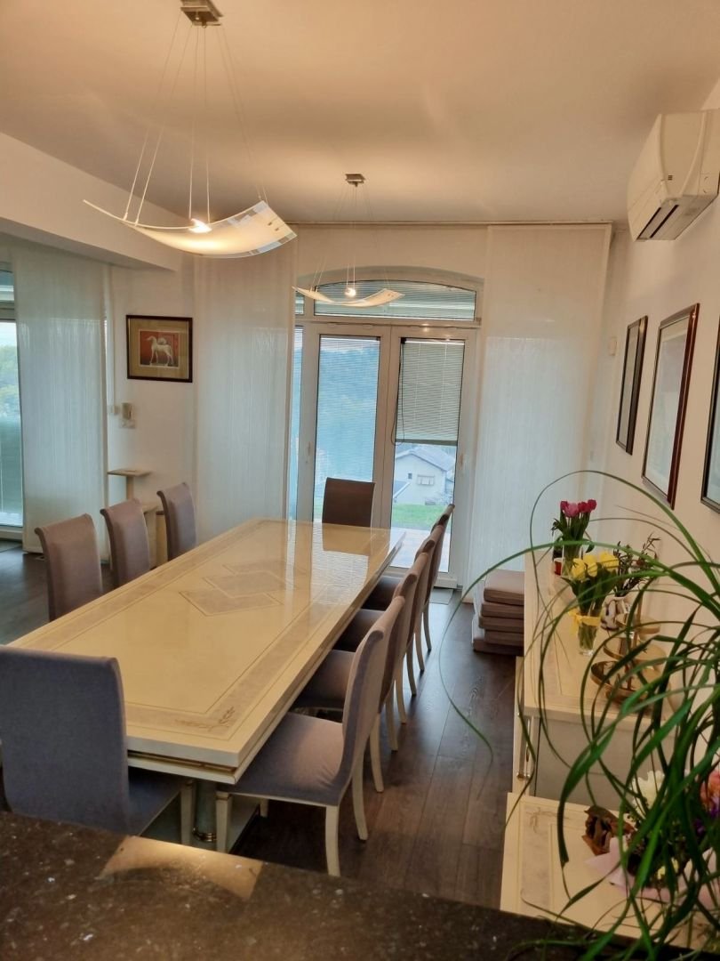 Maison À vendre - Grad Zagreb Maksimir