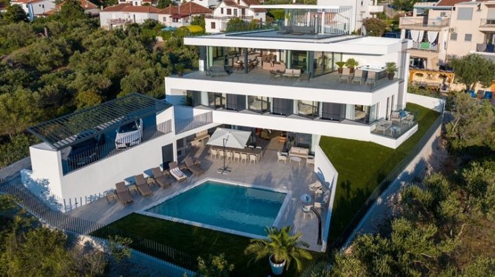 Haus zu verkaufen 550 m² – Murter