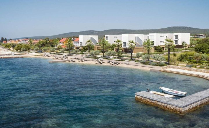 Kuća na prodaju 341 m² – Sv. Filip I Jakov