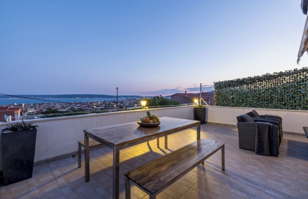 Casa In vendita - Splitsko-dalmatinska Split