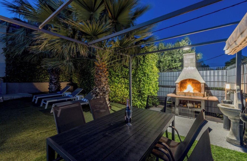 Casa In vendita - Splitsko-dalmatinska Split