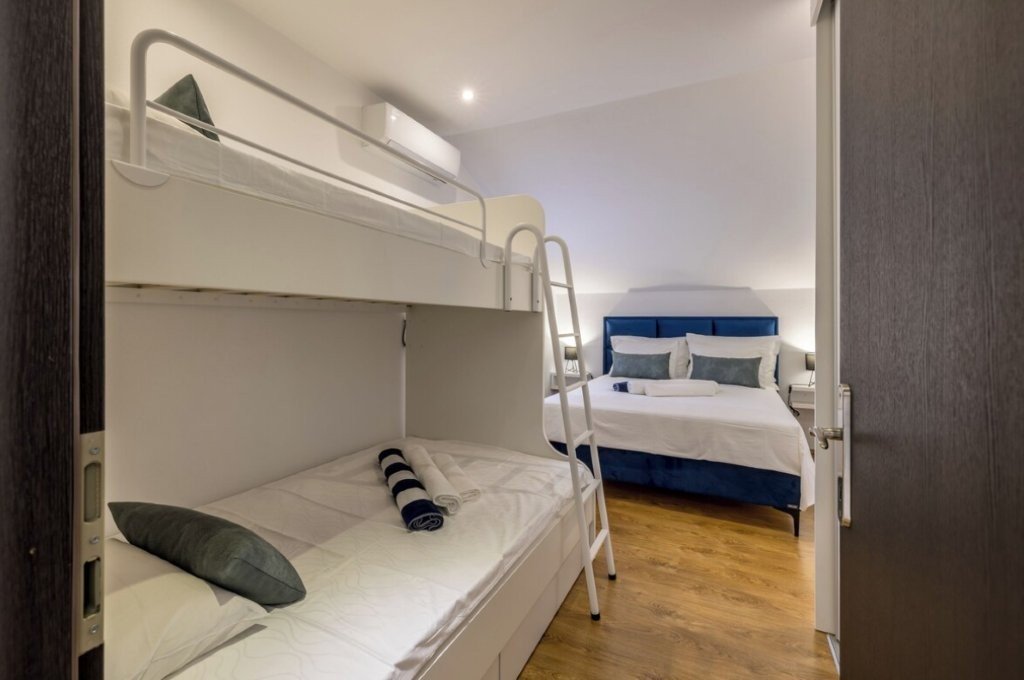 Casa In vendita - Splitsko-dalmatinska Split
