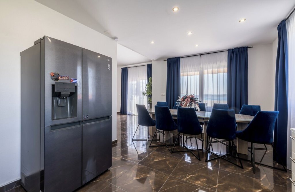 Casa In vendita - Splitsko-dalmatinska Split
