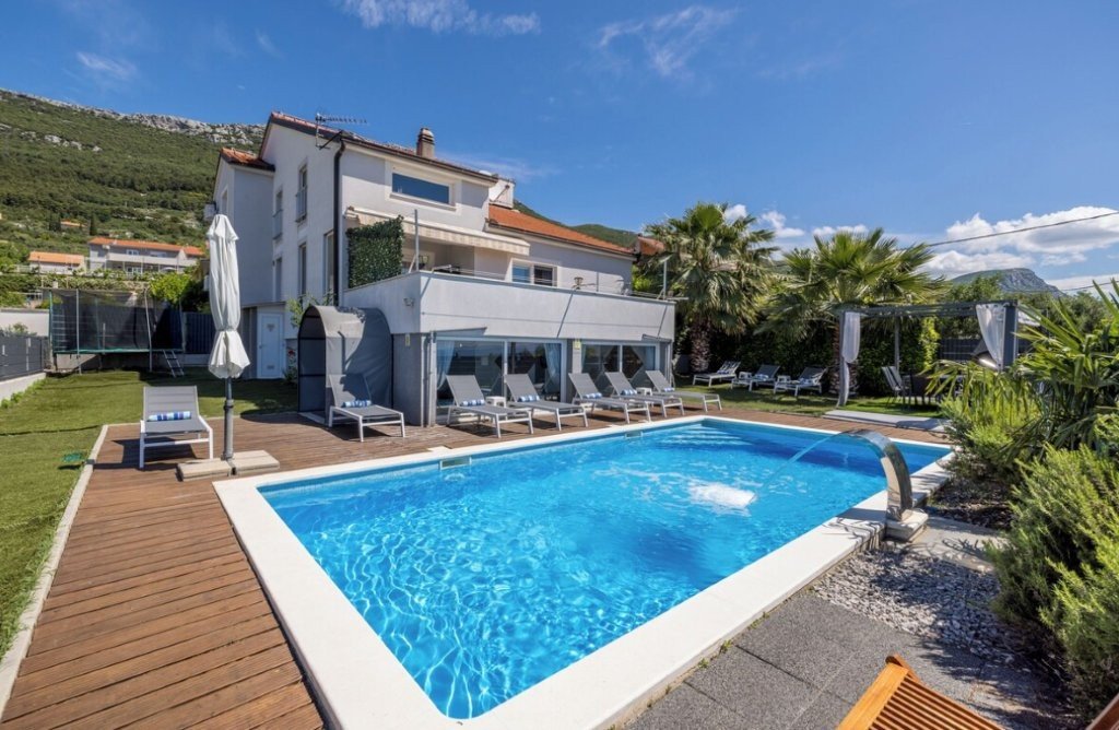 Casa In vendita - Splitsko-dalmatinska Split