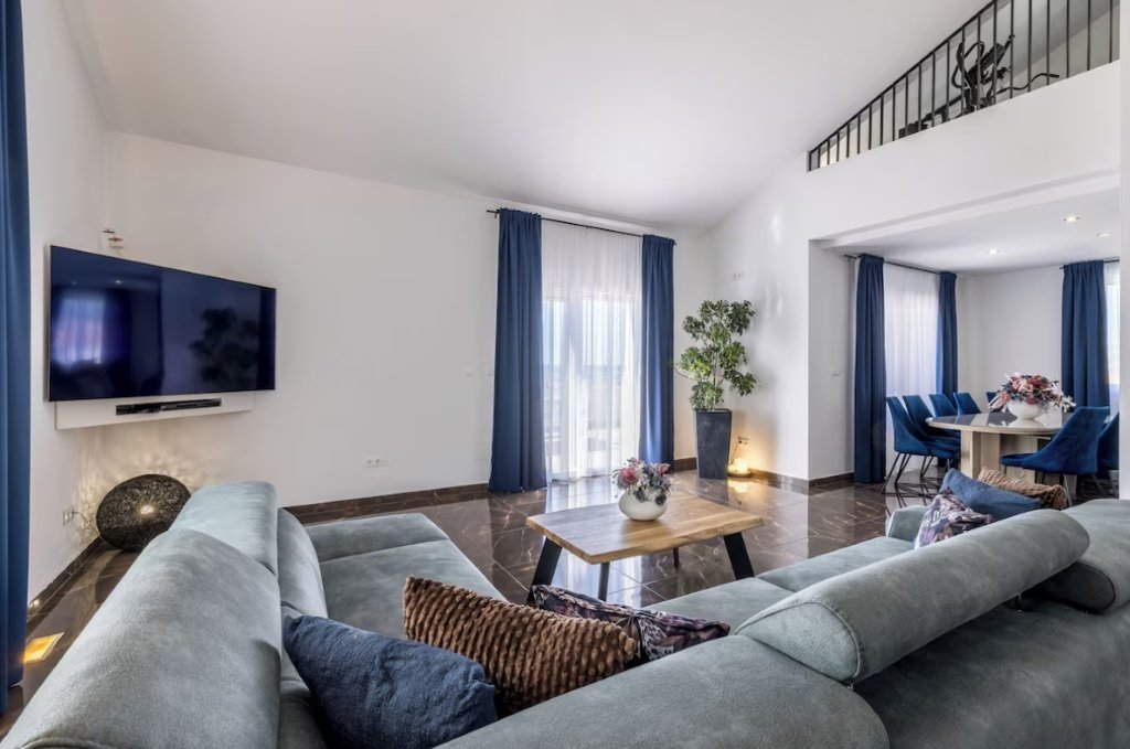 Casa In vendita - Splitsko-dalmatinska Split