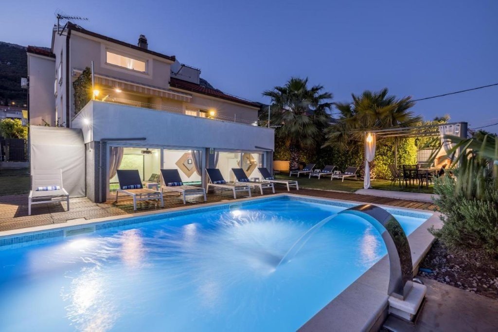 Casa In vendita - Splitsko-dalmatinska Split