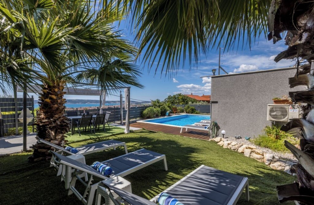 Casa In vendita - Splitsko-dalmatinska Split