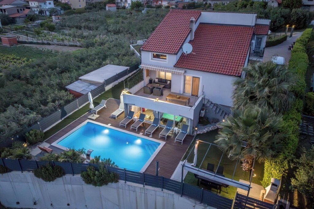 Casa In vendita - Splitsko-dalmatinska Split