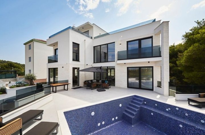 Haus zu verkaufen 370 m² – Čiovo