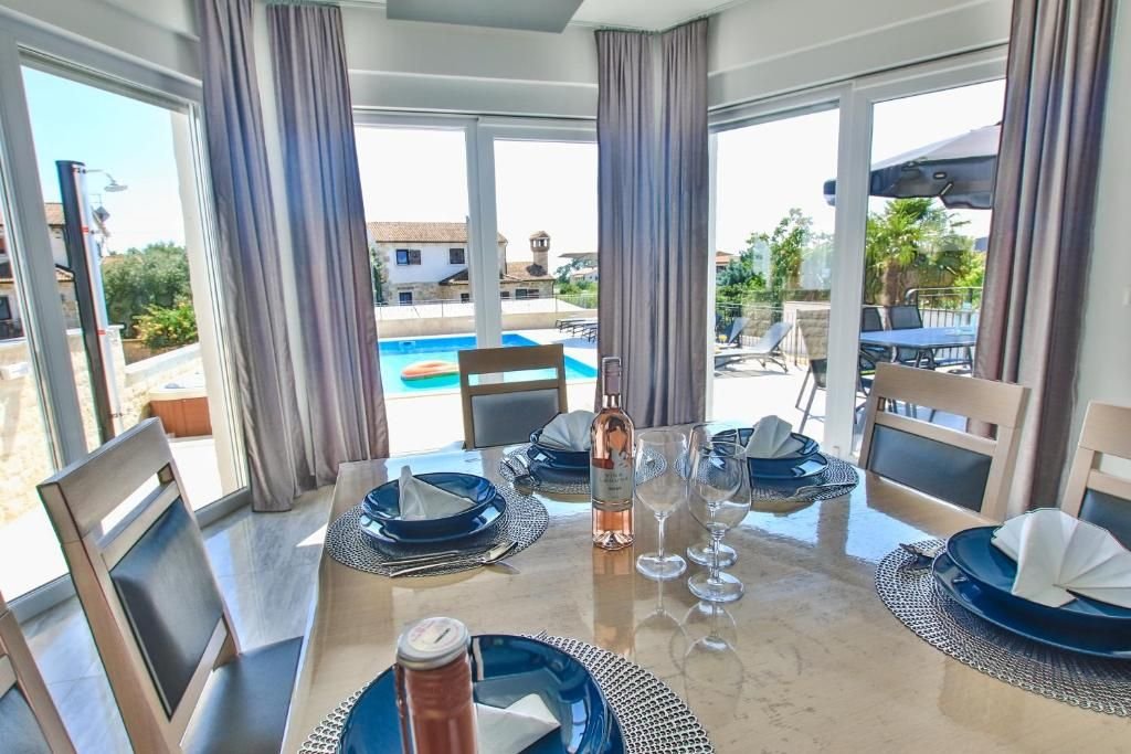 Casa In vendita - Istarska Kaštelir-Labinci
