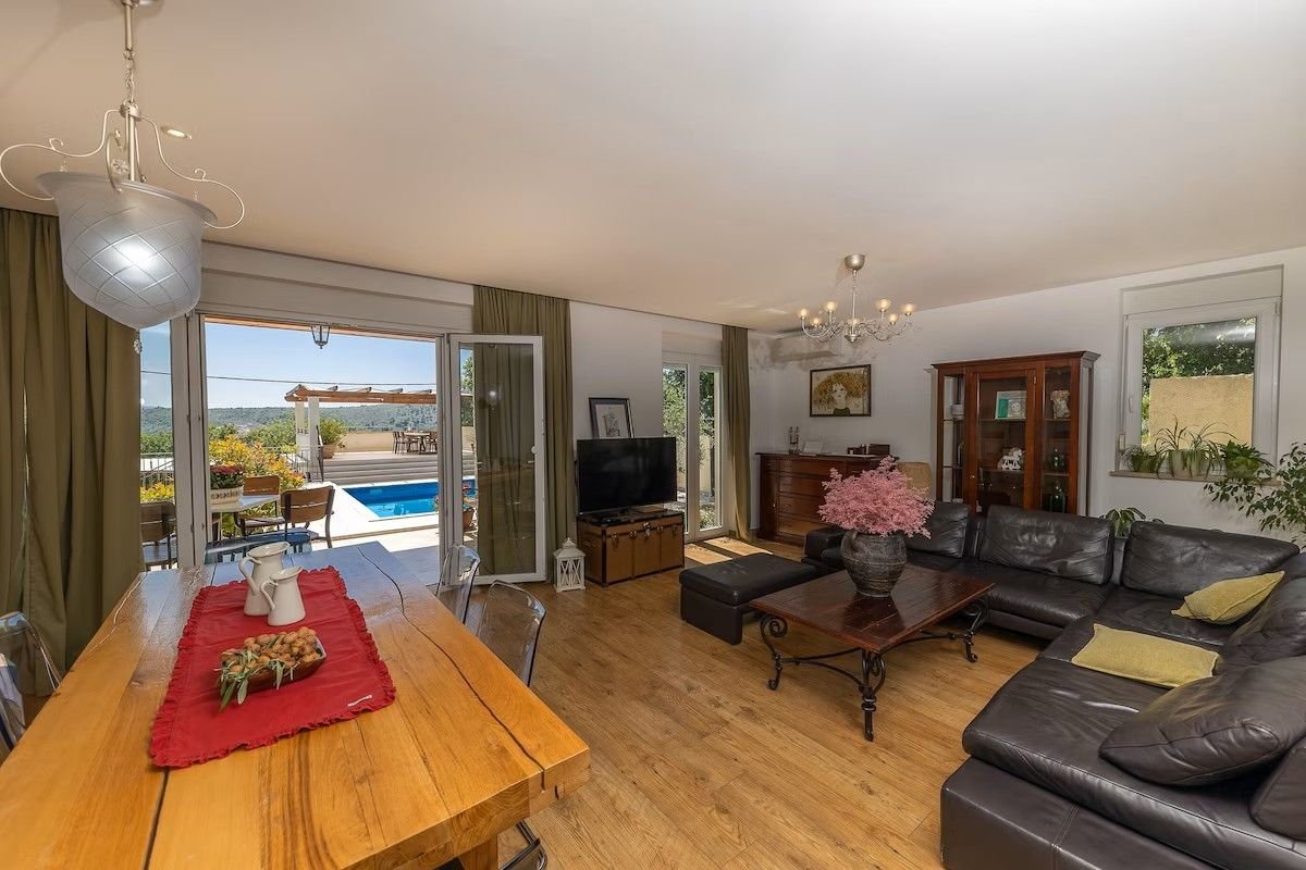 House For sale -  Novi Vinodolski