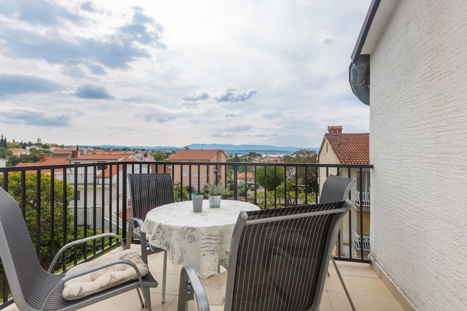 Hotel Na predaj - Primorsko-goranska Malinska-Dubašnica