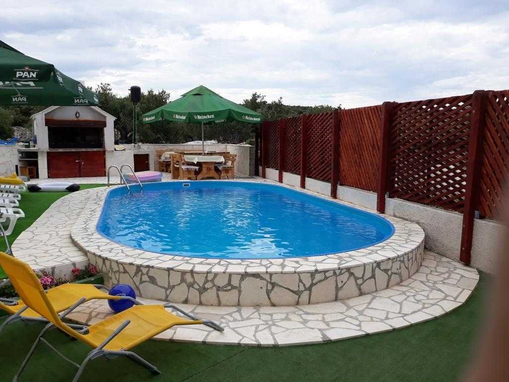 Hotel Na prodaju - Šibensko-kninska Rogoznica