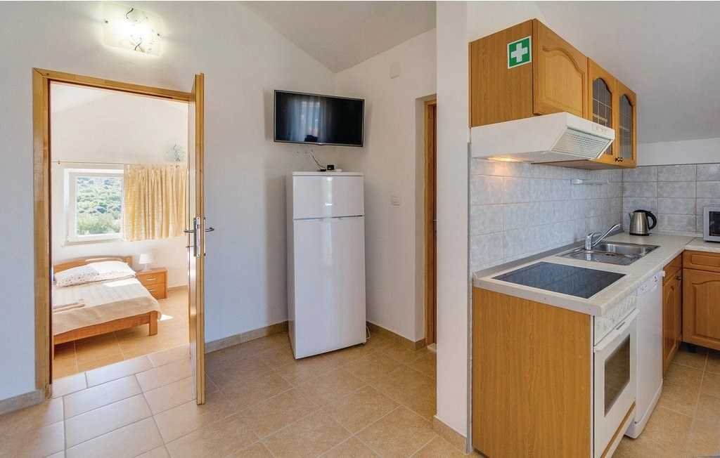 Hotel Na prodaju - Šibensko-kninska Rogoznica