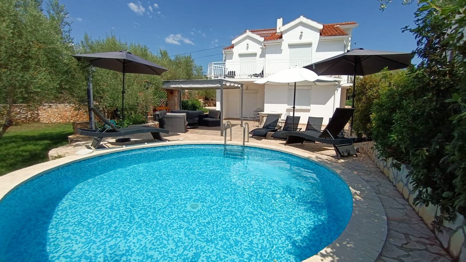 Haus Zu verkaufen - Primorsko-goranska Krk - foto 1/17
