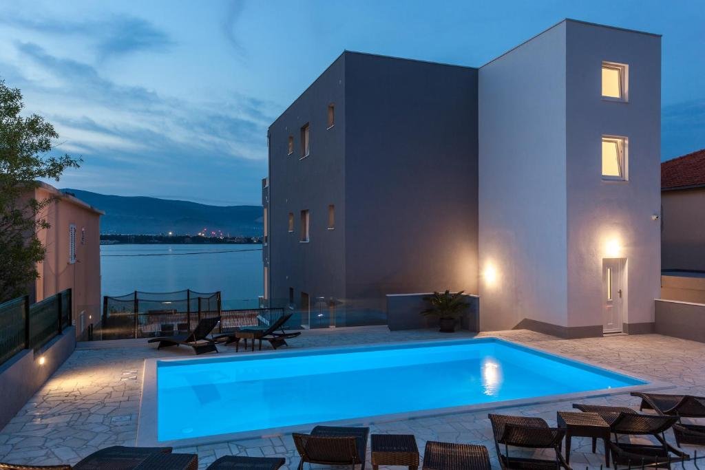 Haus Zu verkaufen - Splitsko-dalmatinska Trogir