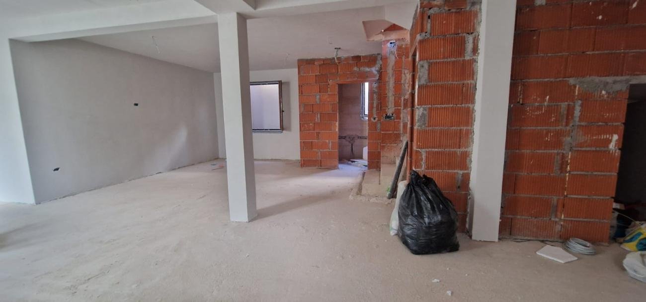 Casa In vendita - Splitsko-dalmatinska Split