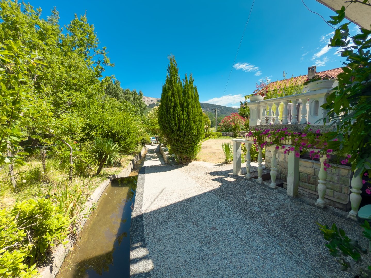 Hotel In vendita - Primorsko-goranska Baška