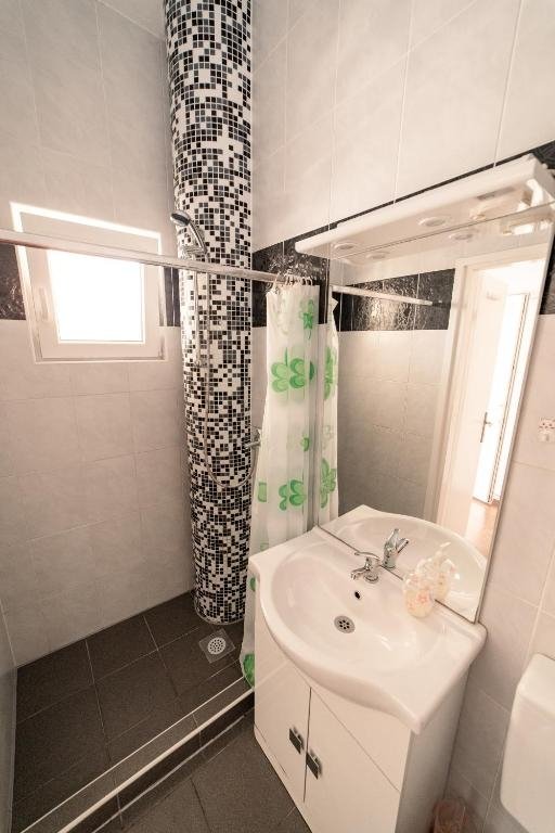 Hotel For sale - Ličko-senjska Novalja