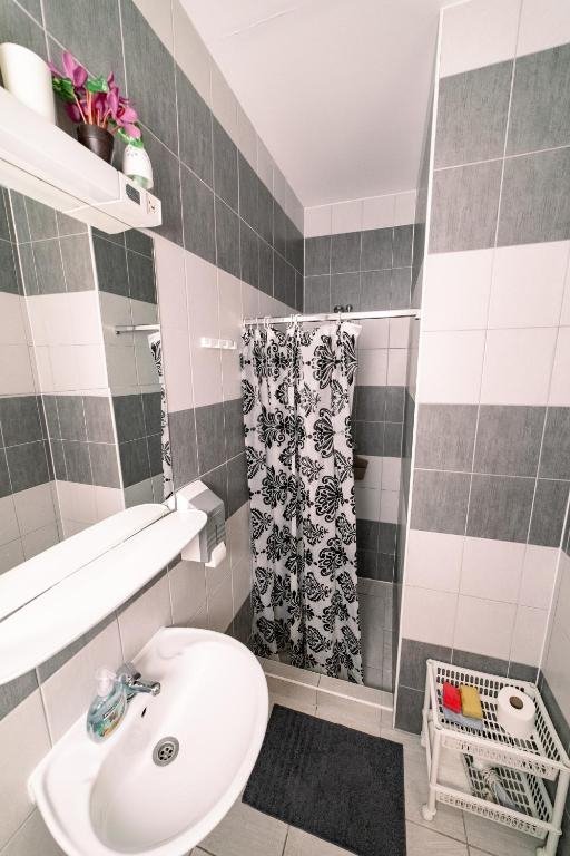 Hotel For sale - Ličko-senjska Novalja
