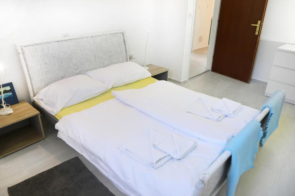 Hotel Na predaj - Primorsko-goranska Malinska-Dubašnica