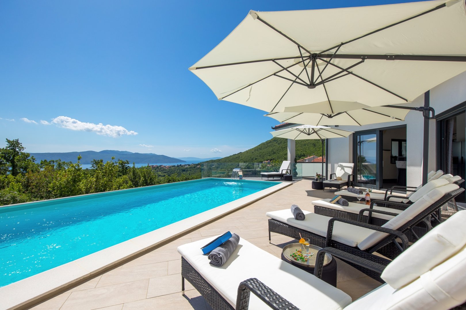 Casa In vendita - Primorsko-goranska Mošćenička Draga