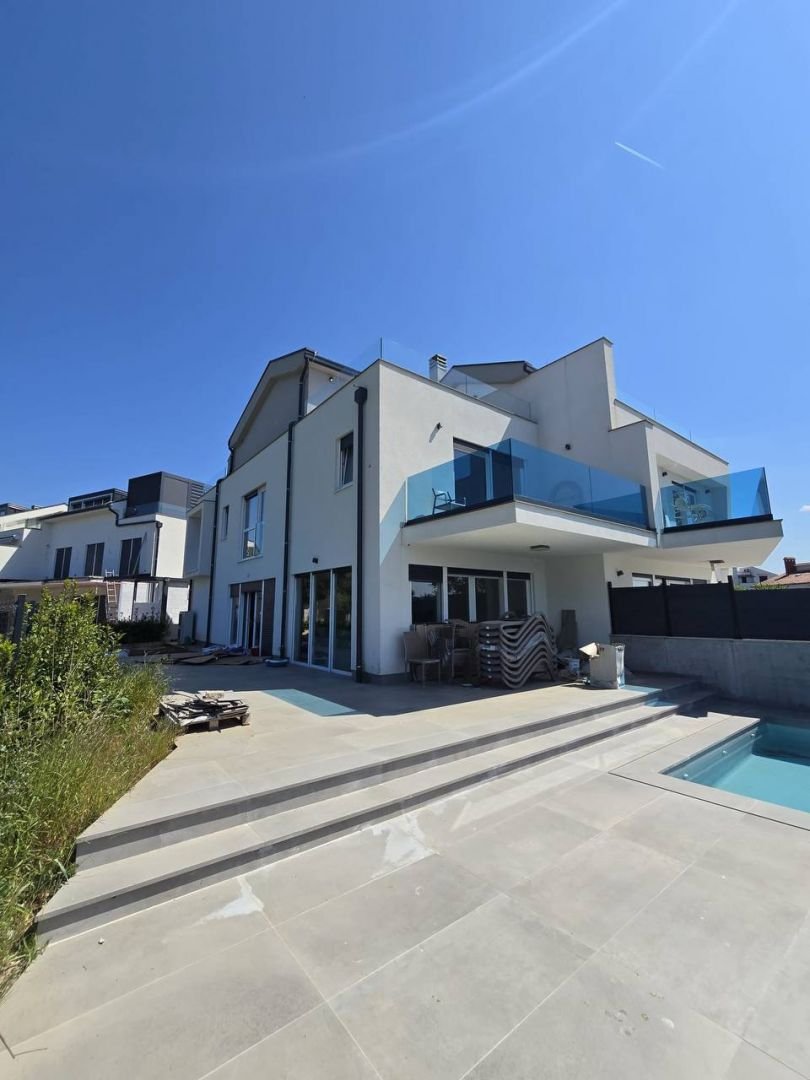Maison À vendre - Istarska Poreč - foto 1/16