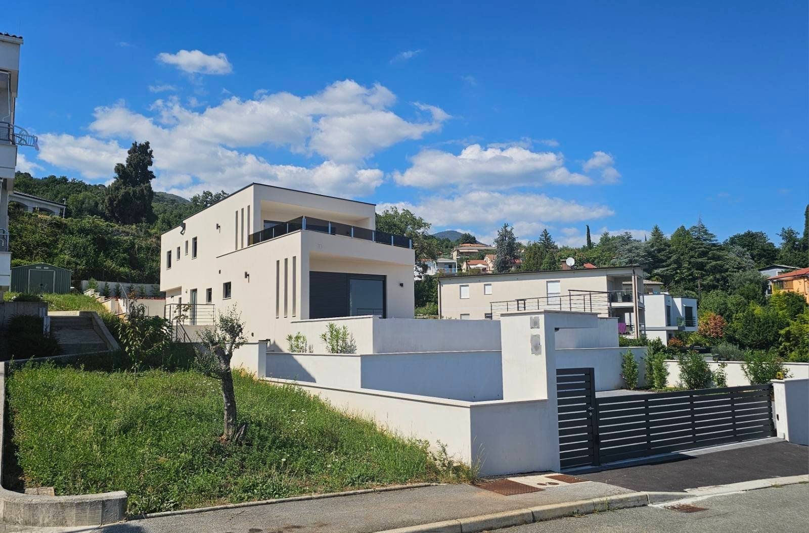 Haus Zu verkaufen - Primorsko-goranska Lovran - foto 1/24