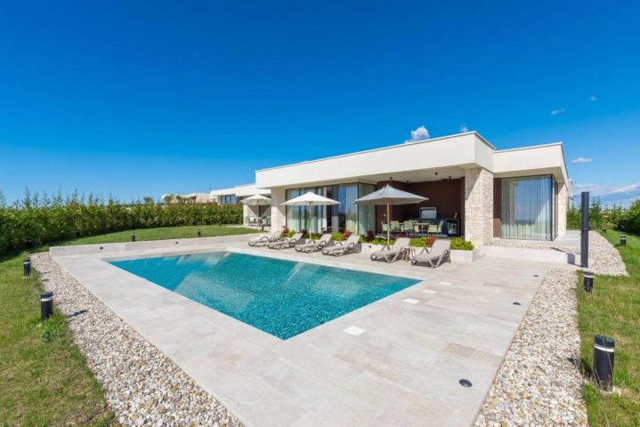 Casa in vendita 341 m² – Brtonigla