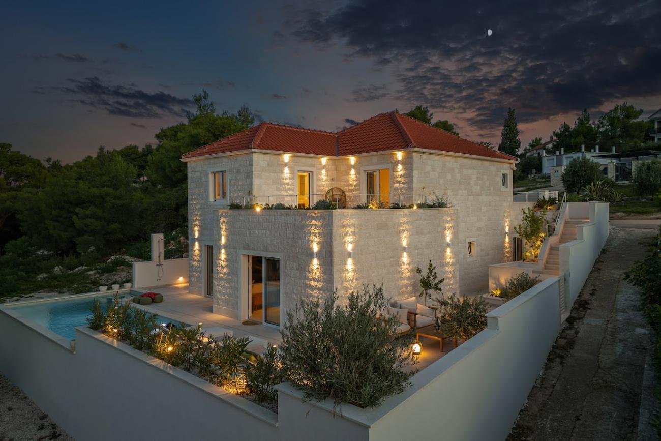 Casa In vendita - Splitsko-dalmatinska Supetar