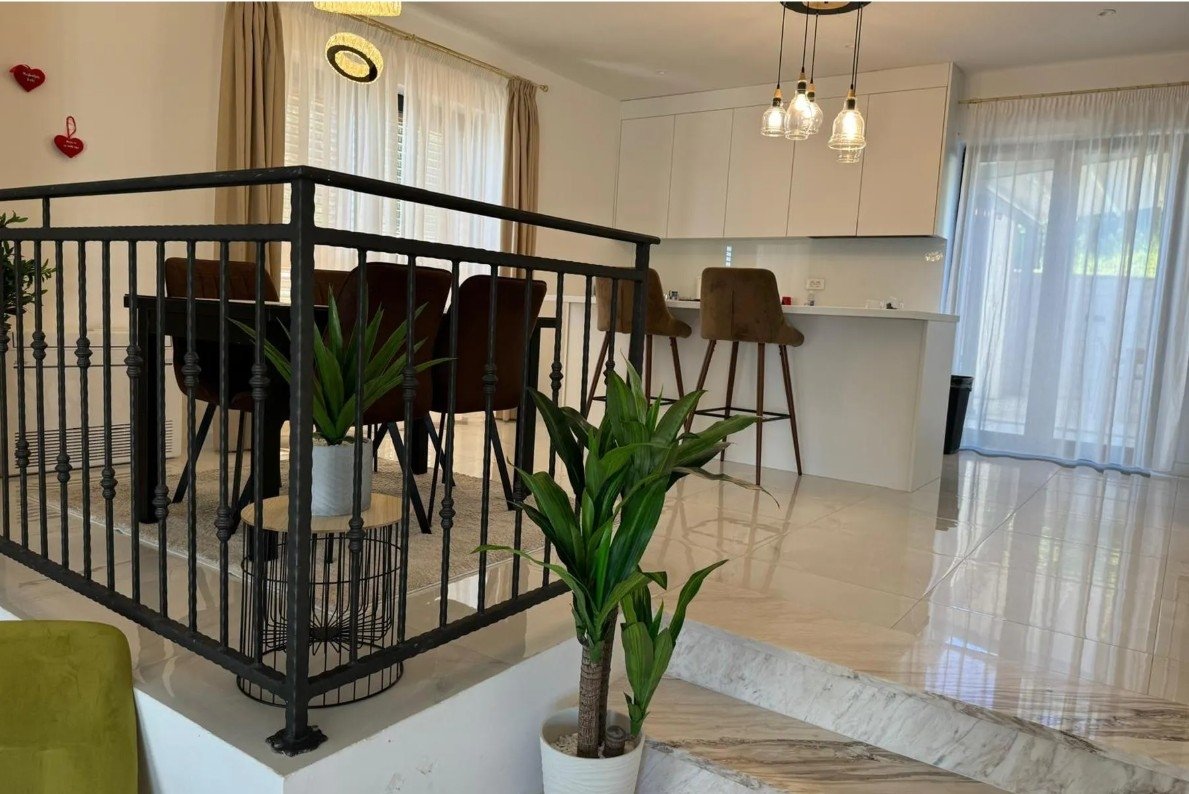 Haus Zu verkaufen - Primorsko-goranska Crikvenica