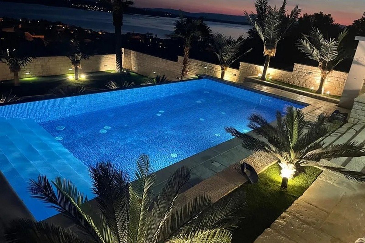 Haus Zu verkaufen - Primorsko-goranska Crikvenica
