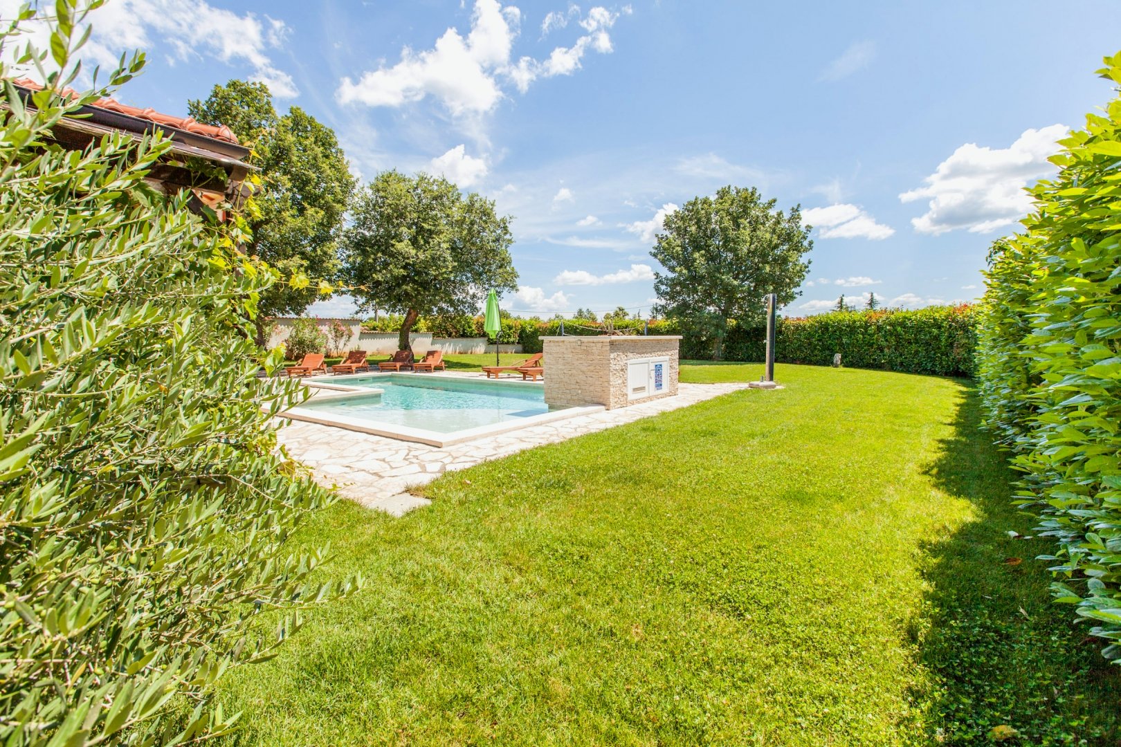 House For sale - Istarska Višnjan