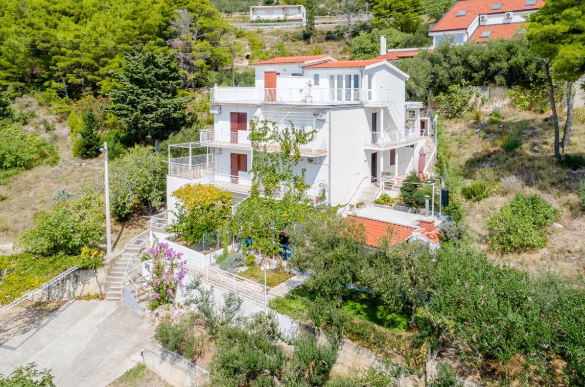 Hotel For sale - Splitsko-dalmatinska Omiš