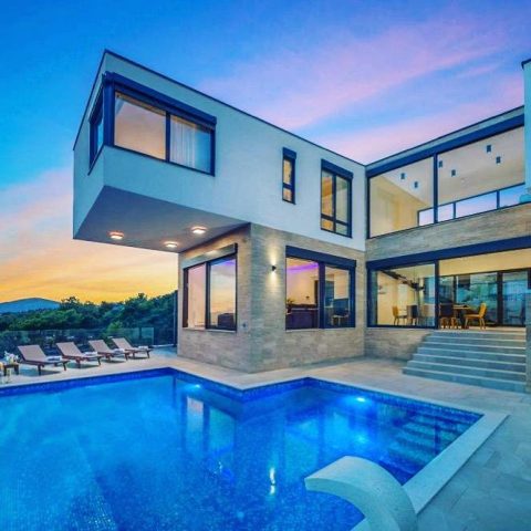 Haus zu verkaufen 360 m² – Čiovo