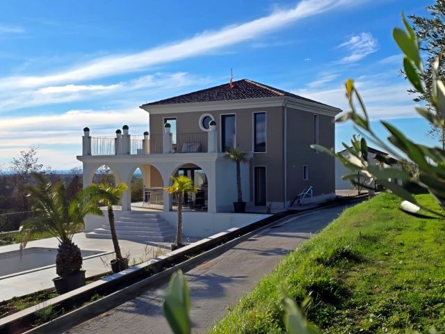 Casa In vendita - Istarska Buje - foto 2/19