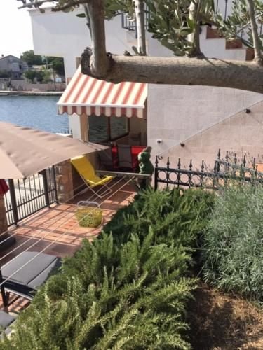 Hotel Na prodaju - Ličko-senjska Karlobag