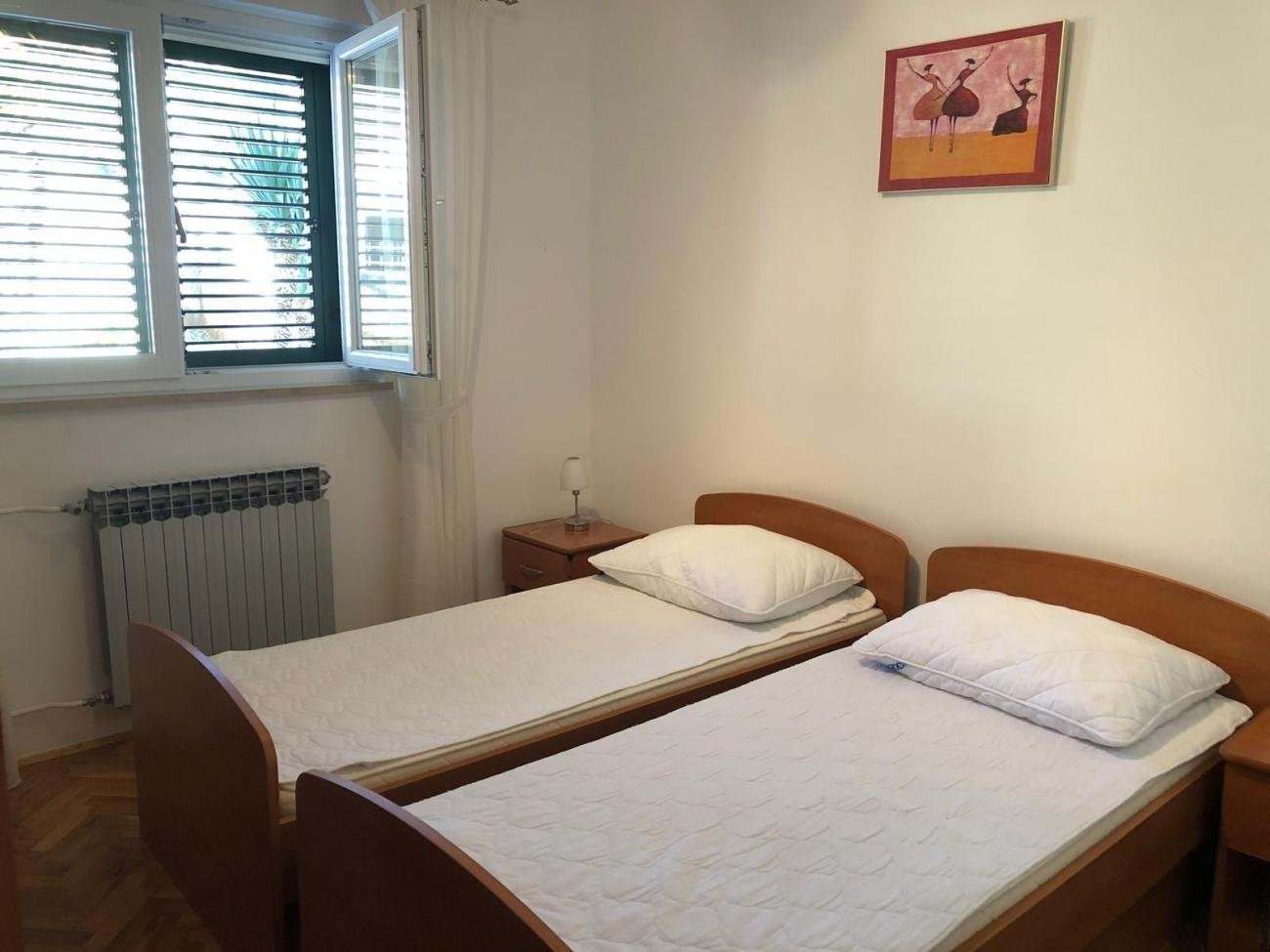 Hotel Na sprzedaż - Ličko-senjska Novalja