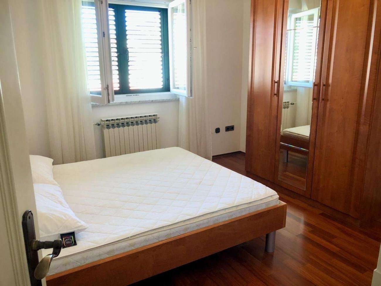 Hotel Na sprzedaż - Ličko-senjska Novalja